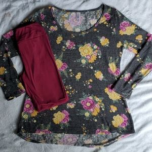 Lularoe set lynae and one size leggings.